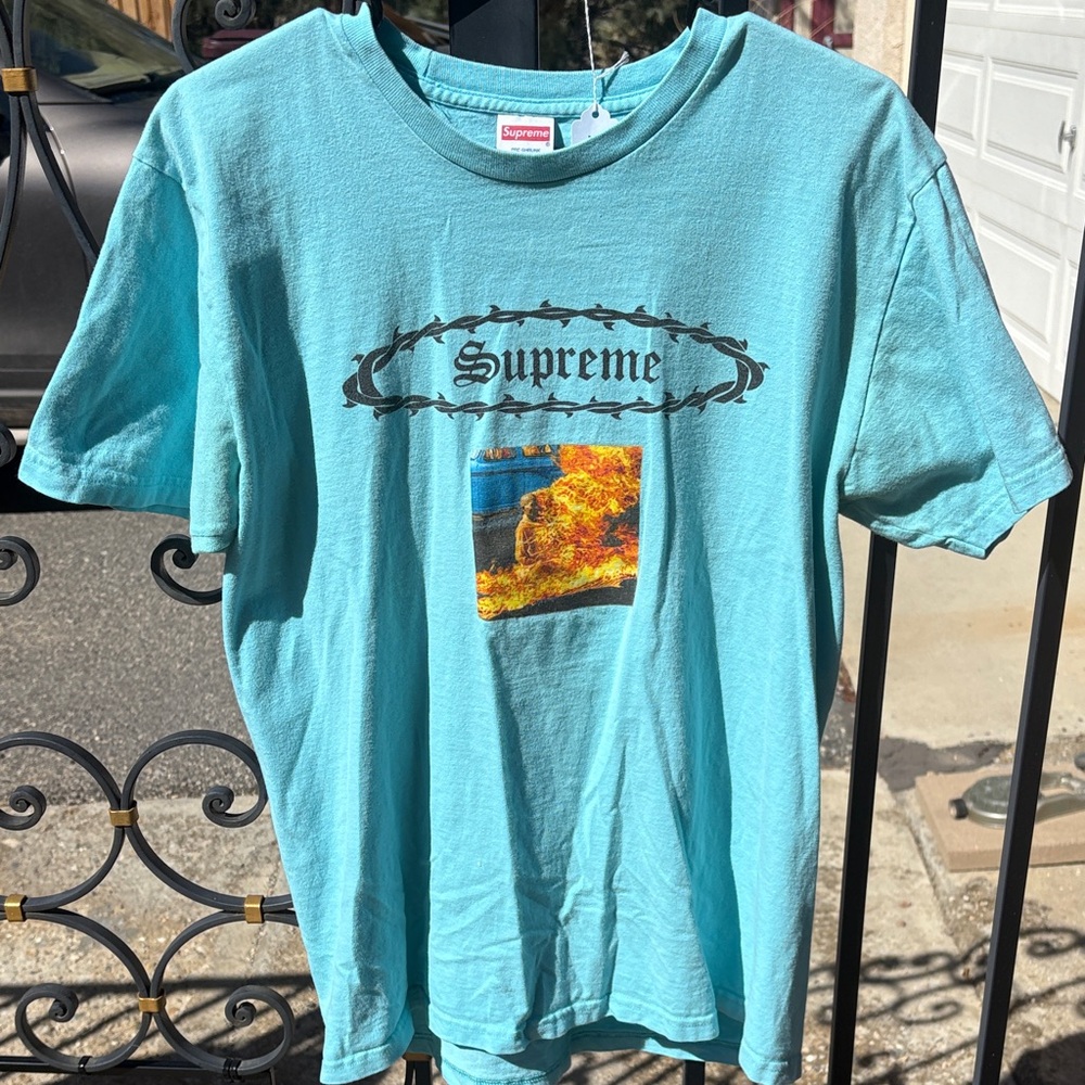 Supreme Graphic Tee